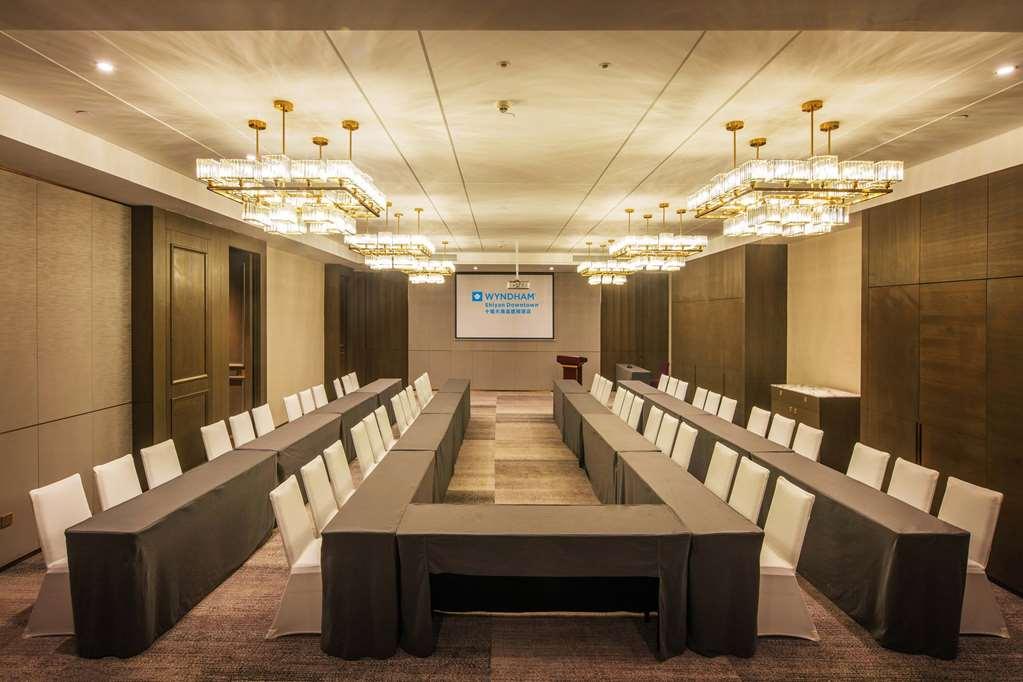 Wyndham Shiyan Downtown Hotel Facilities photo